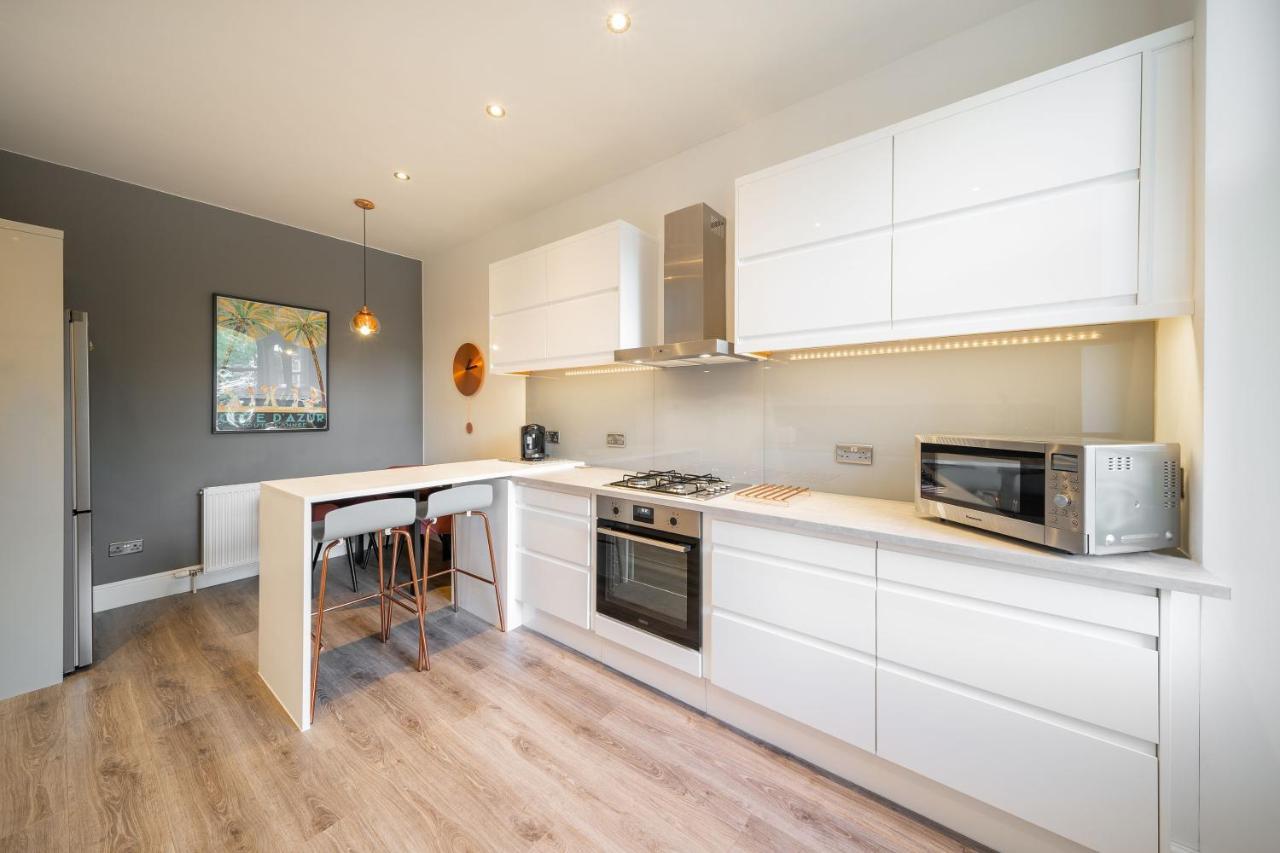 Jane'S Place - Chic 2 Bed Apartment Dundee Exteriör bild