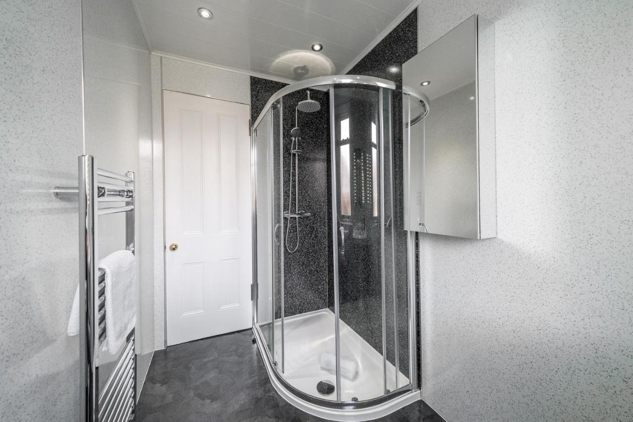 Jane'S Place - Chic 2 Bed Apartment Dundee Exteriör bild