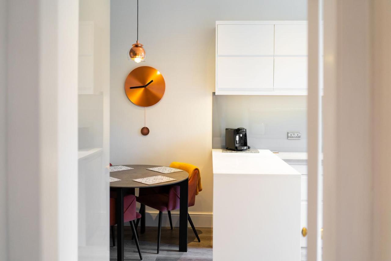 Jane'S Place - Chic 2 Bed Apartment Dundee Exteriör bild